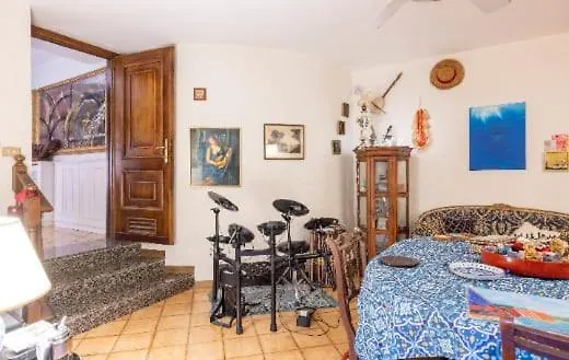 La Casa Magica Via Mameli Guest house