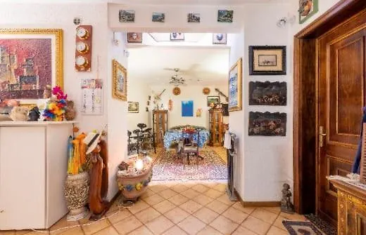 Guest house La Casa Magica Via Mameli Italy